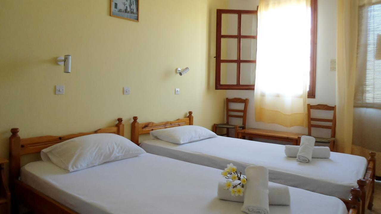 Hotel Katerina Palaiochora Esterno foto